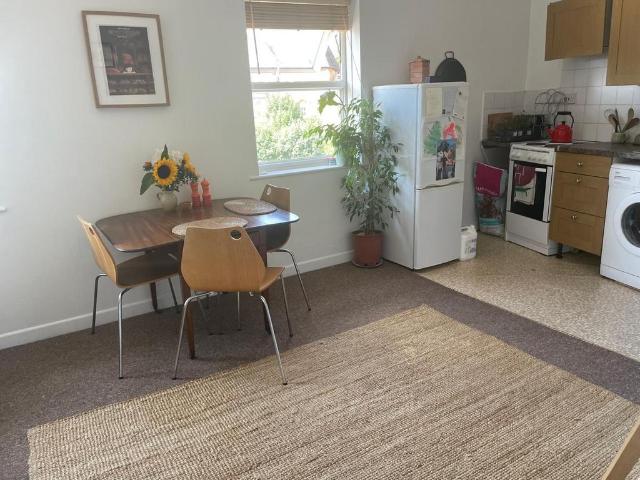 Flat for rent in Frome