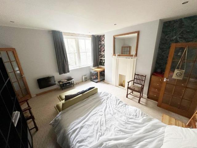 Apartment for rent in West Marina, Guestling Green