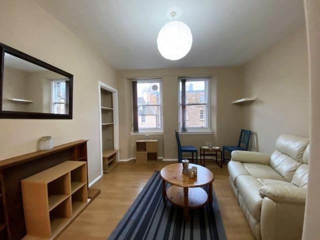 Apartment for rent in Southside, Scotland