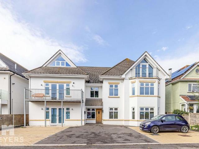 Flat for rent in Pokesdown, Bournemouth
