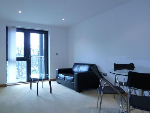 Apartment for rent in Baildon, West Yorkshire