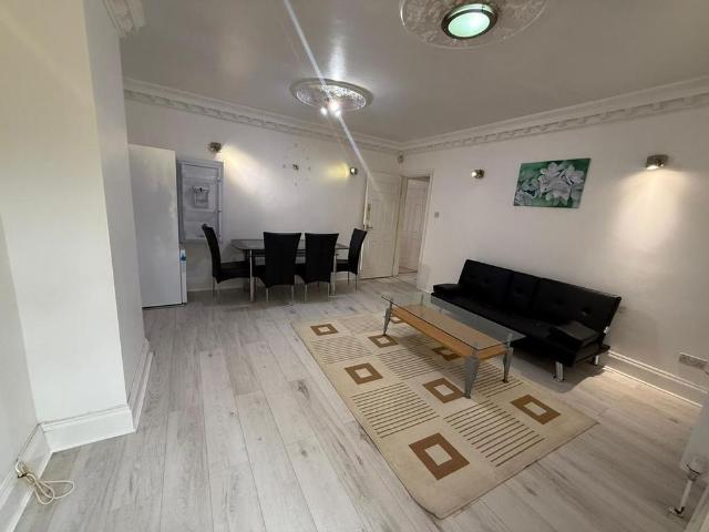 Apartment for rent in Stirchley, West Midlands