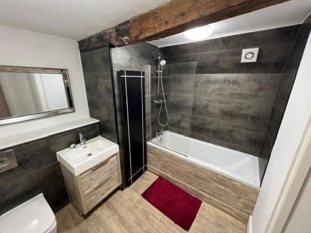 Apartment for rent in Waltham