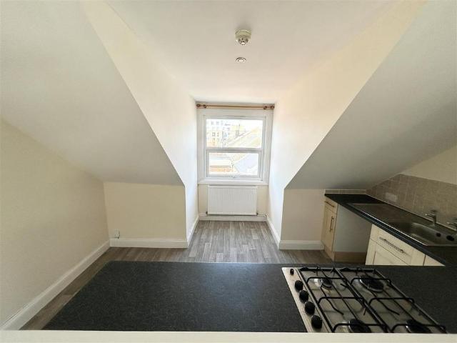 Apartment for rent in Worthing, West Sussex