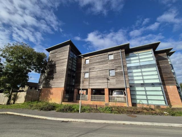 Apartment for rent in Ham, Gillingham