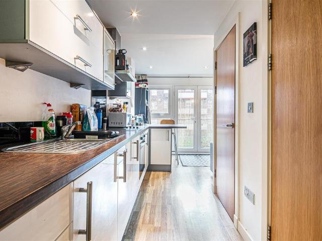 Flat for rent in Saint Vincent's, Netherthorpe