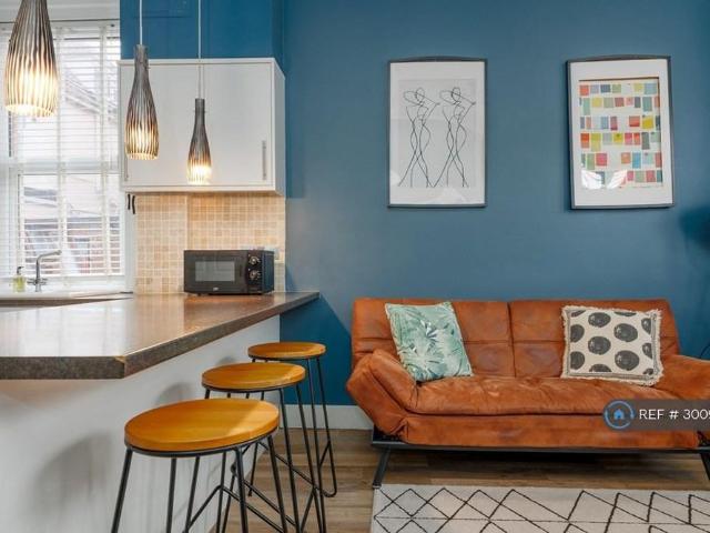 Apartment for rent in Boscombe, Bournemouth