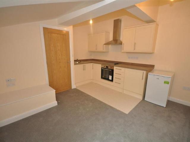 Apartment for rent in Lillington, Green Close