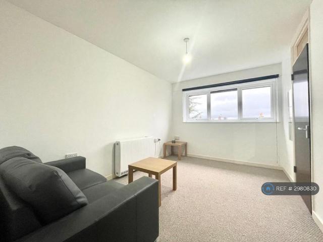 Apartment for rent in Feckenham, City Of Bristol