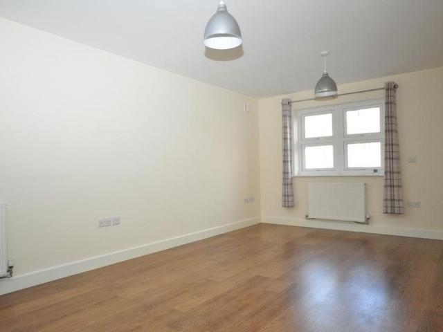 Apartment for rent in New Town, Horsham