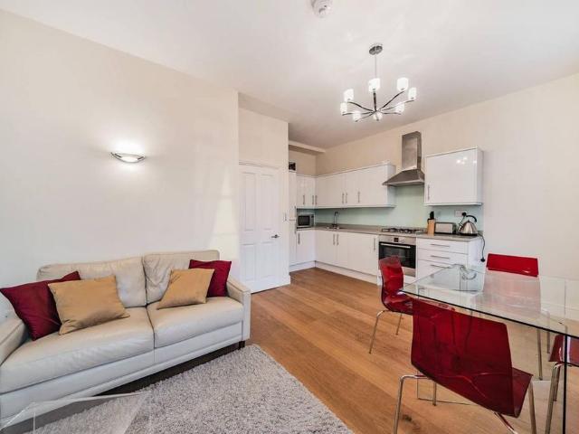 Apartment for rent in Pimlico, Isle Of Man