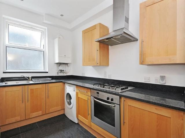 Flat for rent in Beckenham, Isle Of Man
