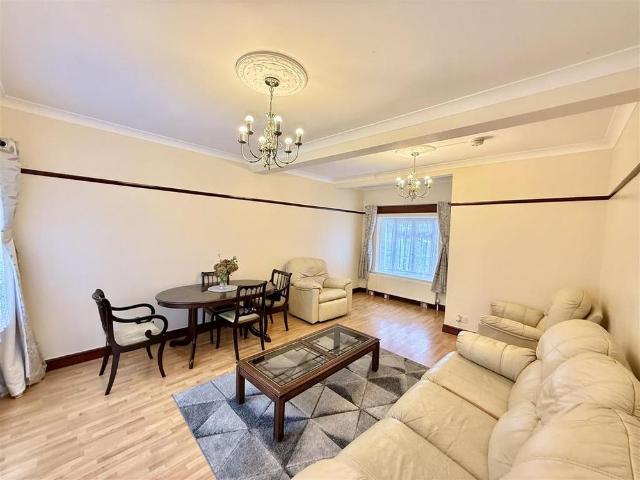 Apartment for rent in Alperton, Greater London