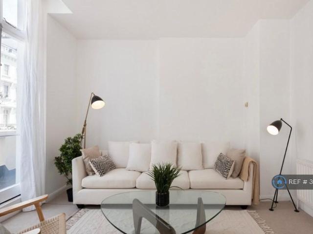 Apartment for rent in Pimlico, Greater London