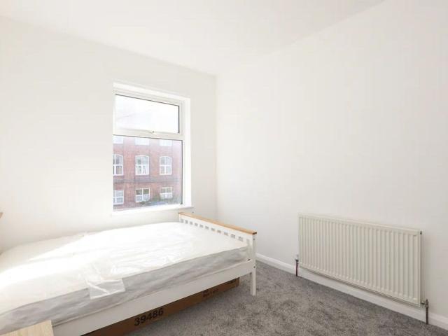 Apartment for rent in Loundsley Green, East Midlands