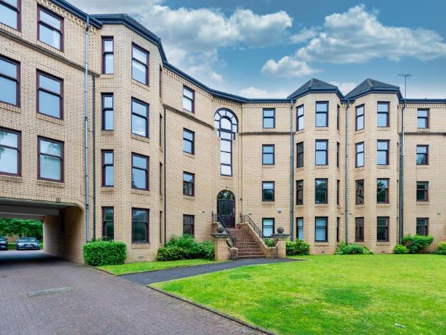 Flat for rent in Hyndland, Scotland