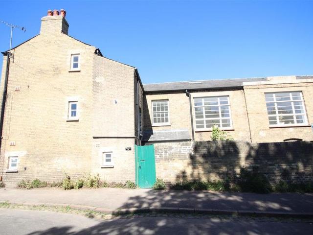 Apartment for rent in Arbury, Cambridgeshire