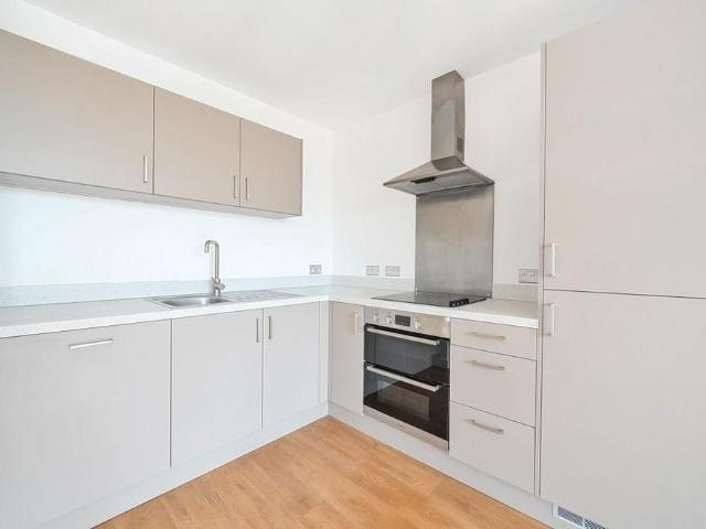 Apartment for rent in Greater London