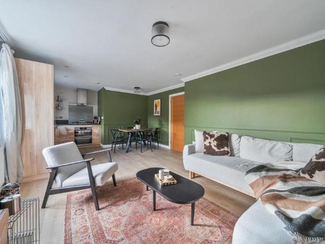 Apartment for rent in Rustington, Arun