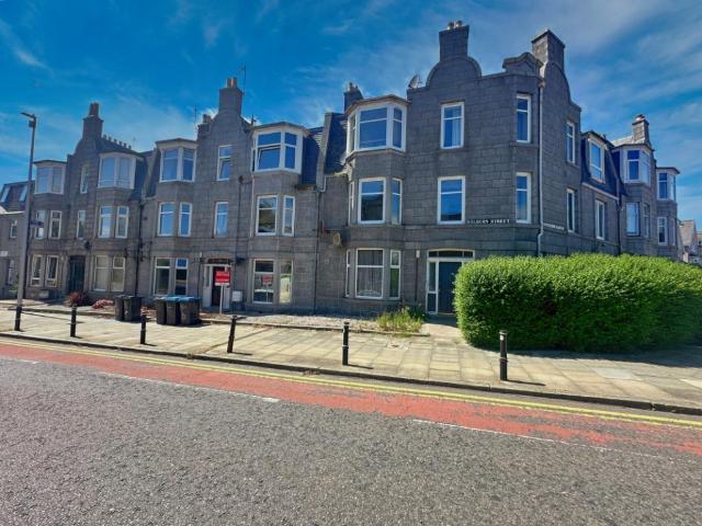 Flat for rent in Ballindoch, Scotland