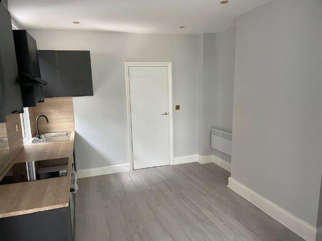 Apartment for rent in Alton Barnes, Essex