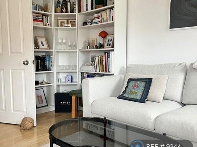 Apartment for rent in Angel, Greater London