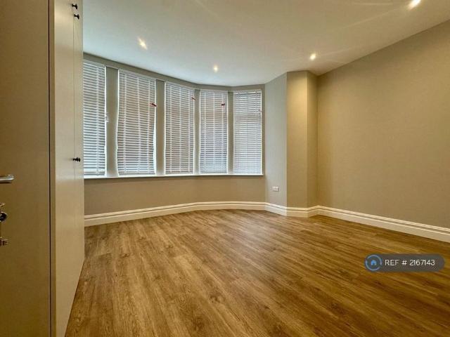 Apartment for rent in Palmers Green, Greater London