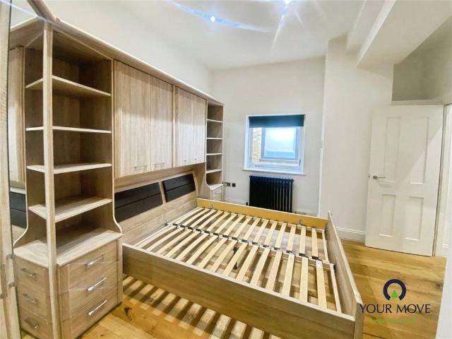 Apartment for rent in East Cliff, Acol