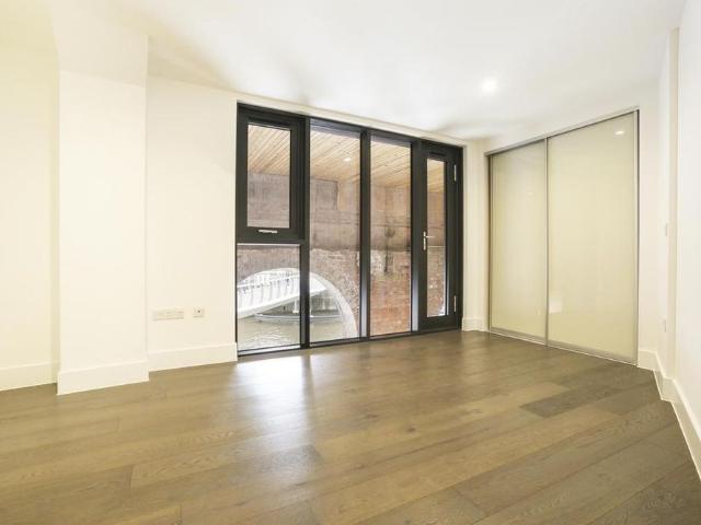 Apartment for rent in City Centre, Feckenham