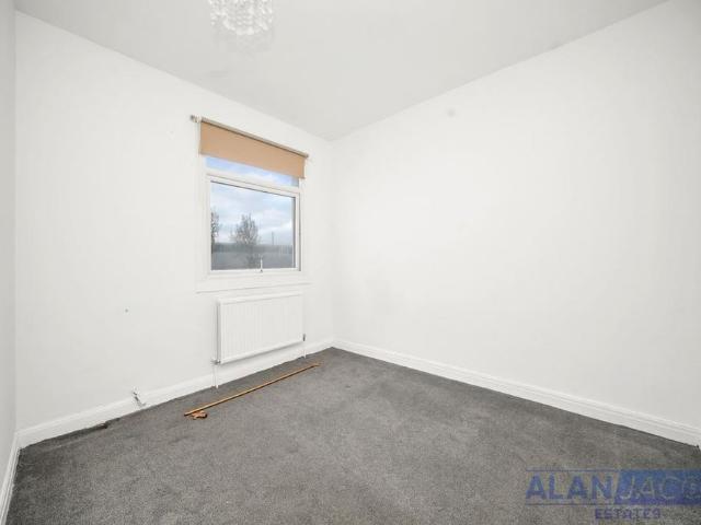 Apartment for rent in Collier Row, Greater London