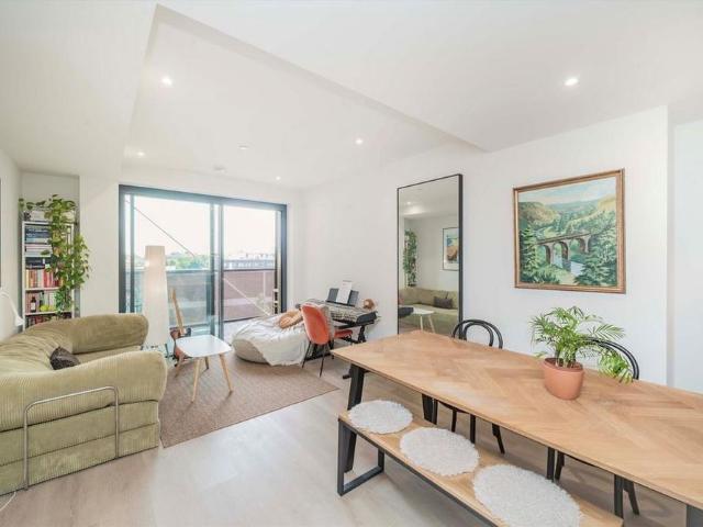 Apartment for rent in Bethnal Green, Greater London