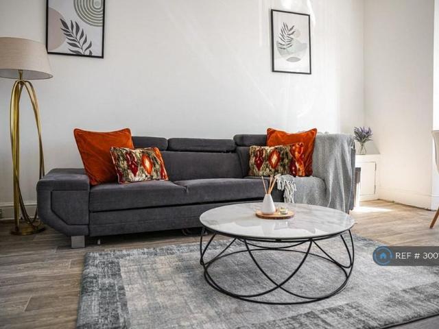 Apartment for rent in Mount Pleasant, Nangreaves