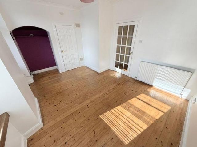 Apartment for rent in Woodside, Markinch