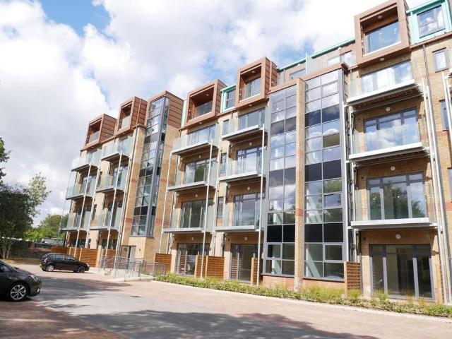 Apartment for rent in Greater London