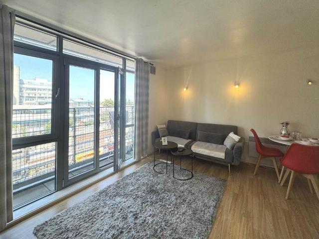 Flat for rent in Greater London