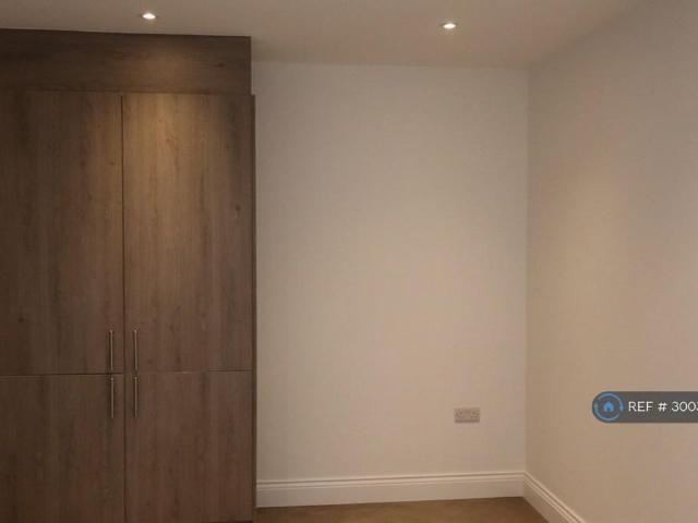 Apartment for rent in West Ewell, Ewell