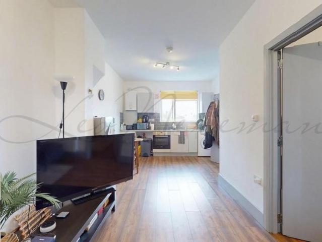 Apartment for rent in Chingford, Greater London