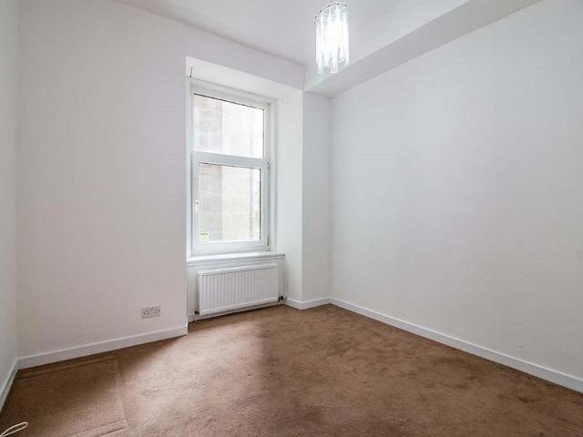 Apartment for rent in Lochee, Scotland