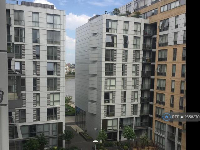 Flat for rent in Greenwich Town Centre, Greater London