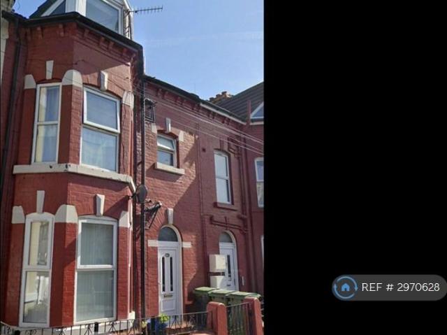 Flat for rent in Egerton Park, Birkenhead