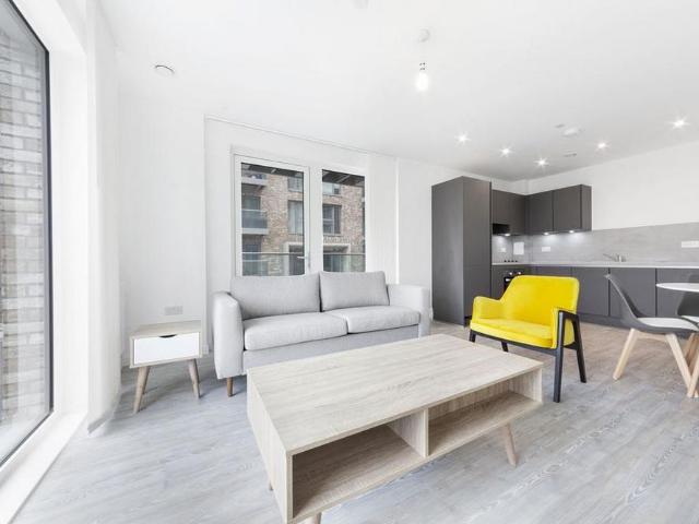 Apartment for rent in Upton Park, Greater London