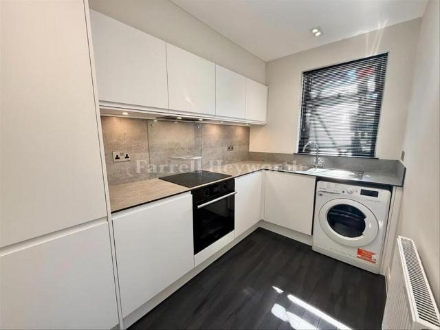 Flat for rent in Bare