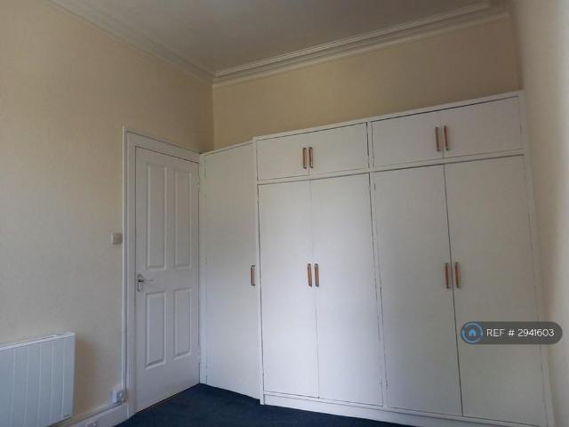 Apartment for rent in Comiston, Scotland