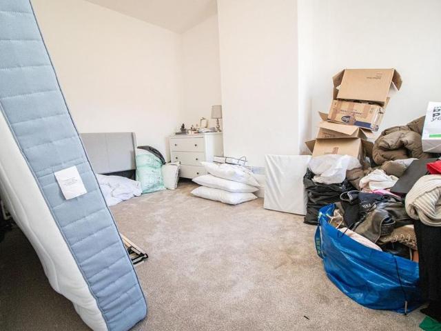 Apartment for rent in Falcon Lodge, Wales