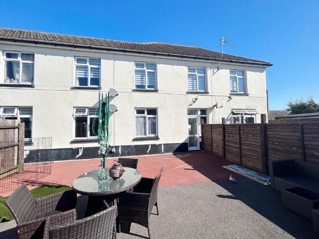 Flat for rent in Talbot Village, Bournemouth