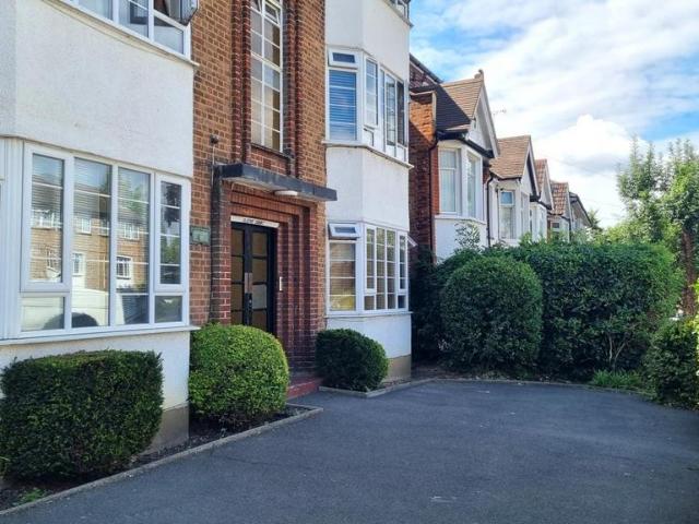 Flat for rent in Colney Hatch, Isle Of Man