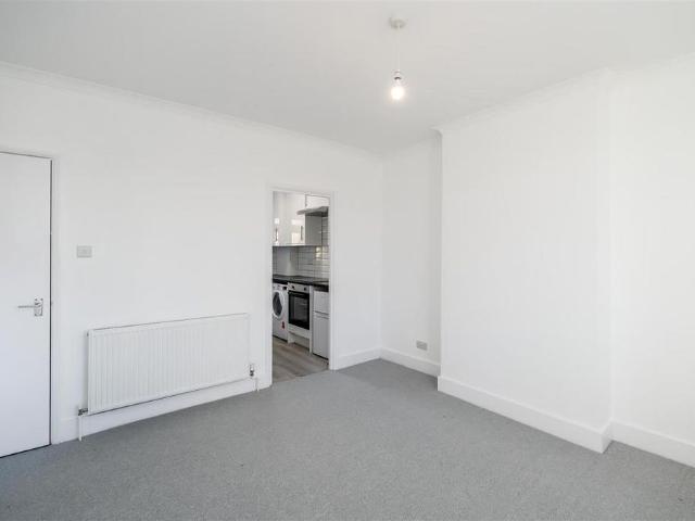 Apartment for rent in London Borough of Redbridge, Greater London