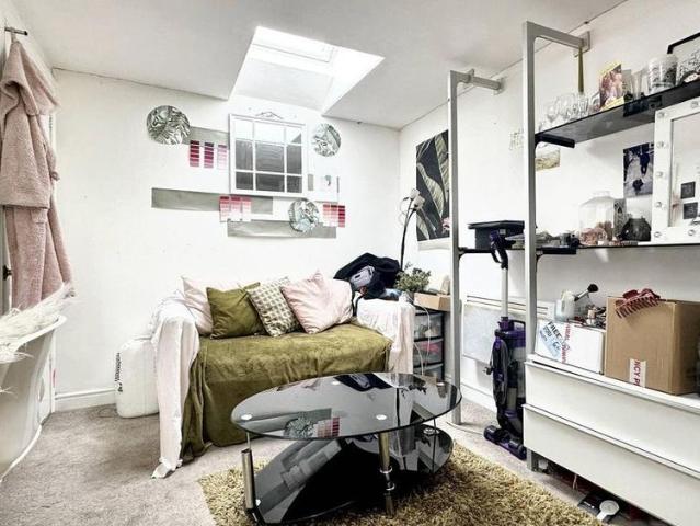 Apartment for rent in Feckenham, City Of Bristol