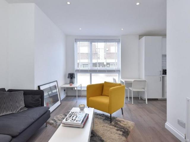 Apartment for rent in Kennington, Greater London