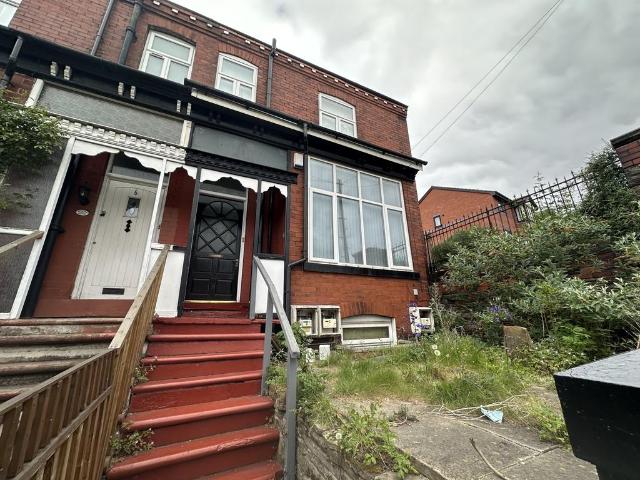 Flat for rent in Portwood, Greater Manchester